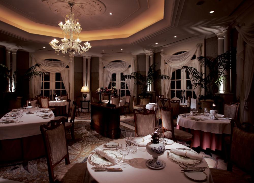 エクシブ鳴門 ホテルサービス職