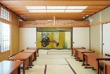 披露宴等の開催も可能な広間