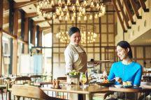 レストランサービス