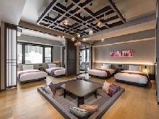 & Here OSAKA NAMBA客室