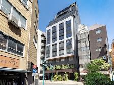 & Here SHINJUKU外観