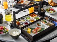 In-room dining 朝食